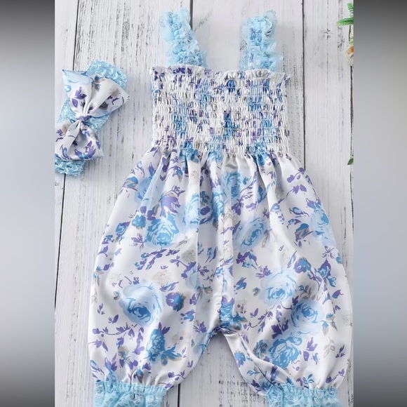 Other - Simply adorable baby-toddler jumper